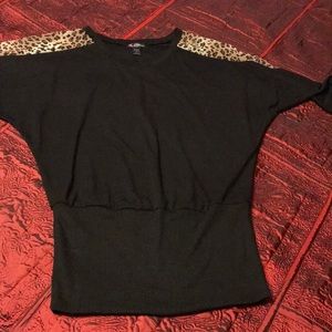 Lightweight black/leopard dress or long top. Sz Lg